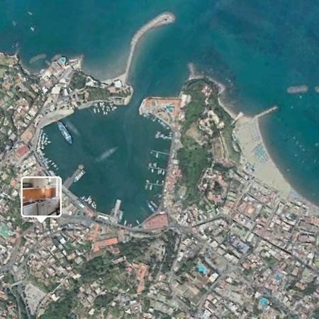 Casette Sul Porto Ischia Exterior foto